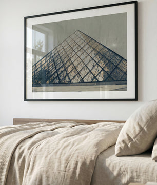 Paris Louvre Pyramide – Moderne Architektur