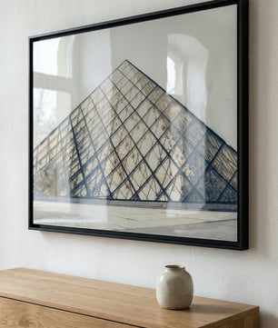 Paris Louvre Pyramide – Moderne Architektur