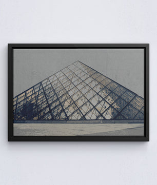 Paris Louvre Pyramide – Moderne Architektur