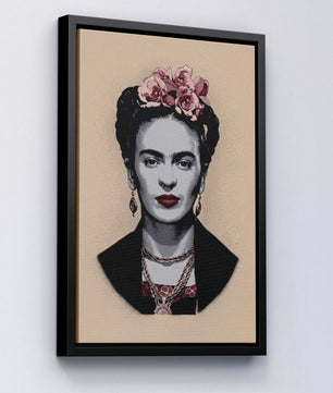 Floral Icon – Timeless Portrait