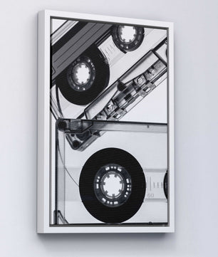 Analog Vibes – Retro Cassette Art