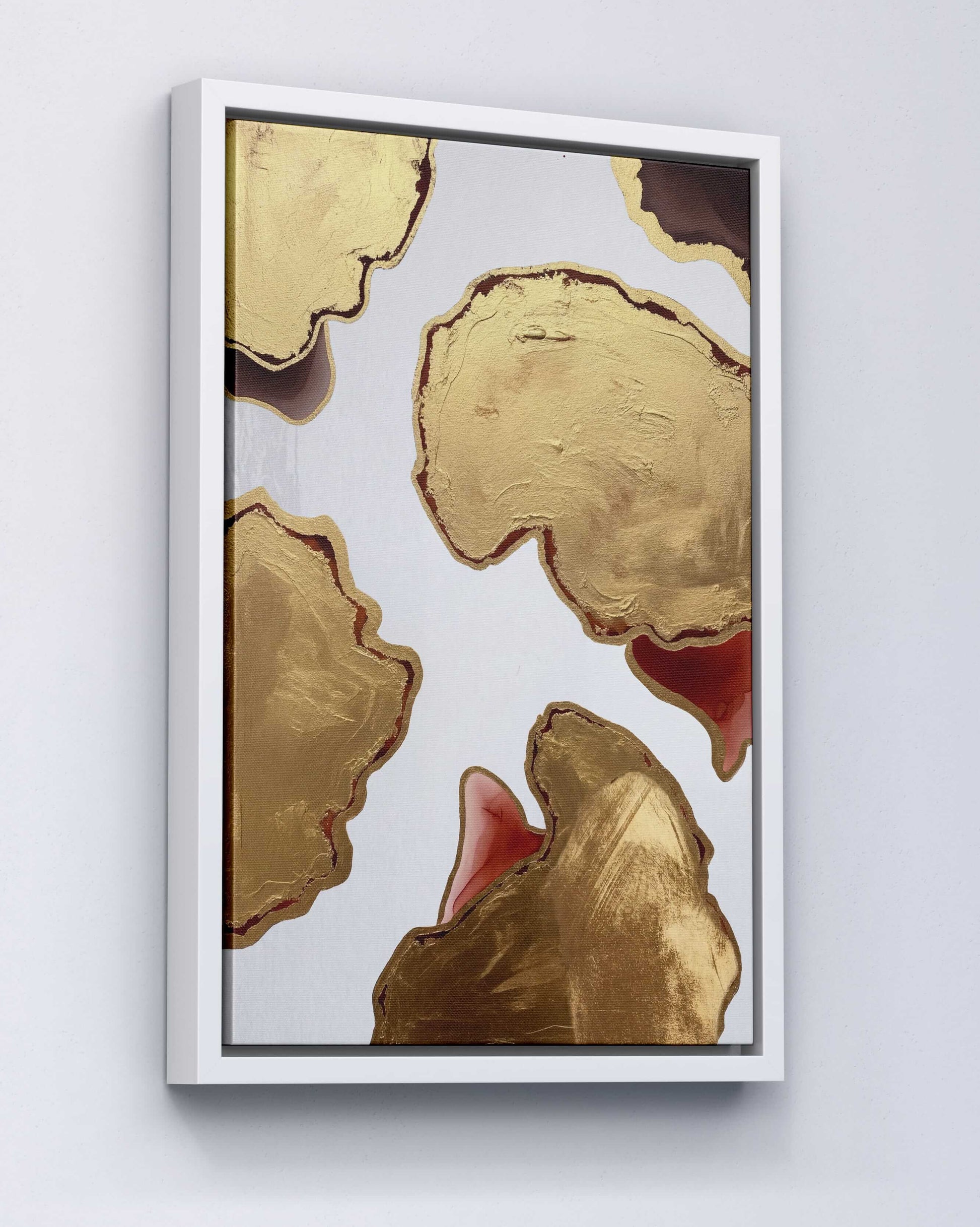 Golden Depth – Abstract Layers