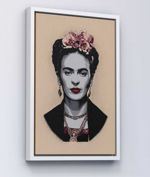 Floral Icon – Timeless Portrait