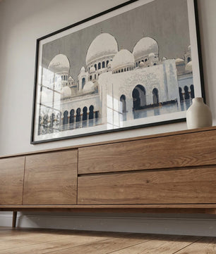 Abu Dhabi Sheikh Zayed Moschee – Weiße Kuppeln