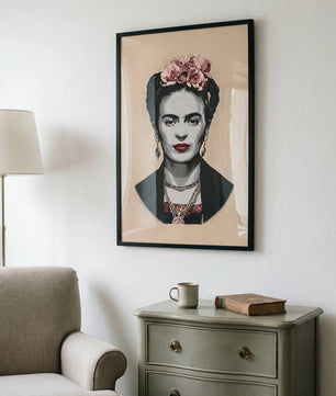 Floral Icon – Timeless Portrait