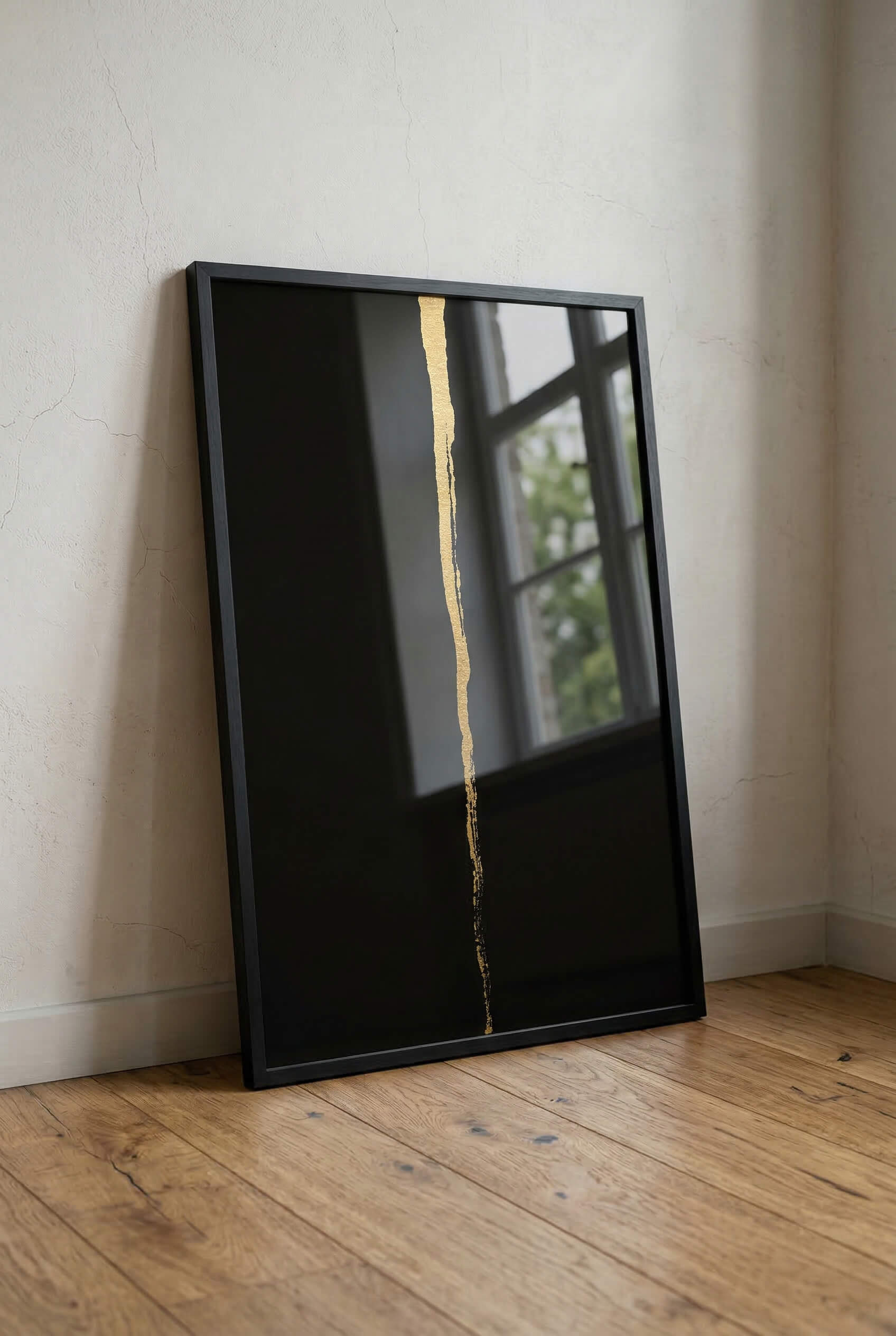 Obsidian Gold – Minimal Line Art