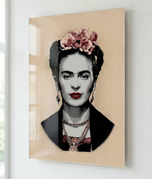 Floral Icon – Timeless Portrait