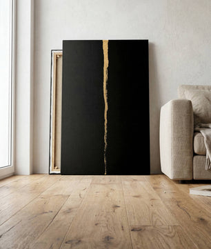 Obsidian Gold – Minimal Line Art