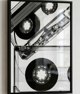 Analog Vibes – Retro Cassette Art