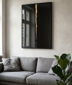 Obsidian Gold – Minimal Line Art