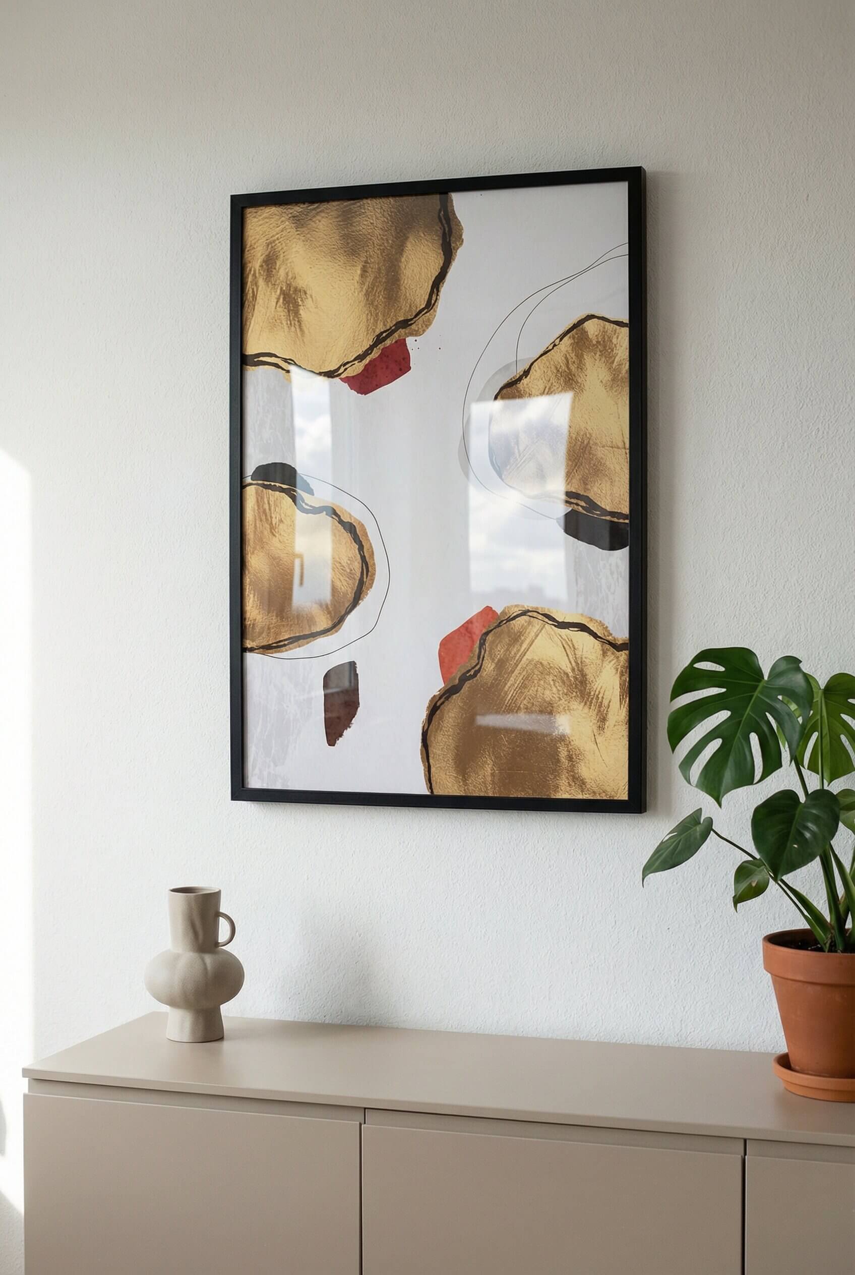 Golden Balance – Abstract Form