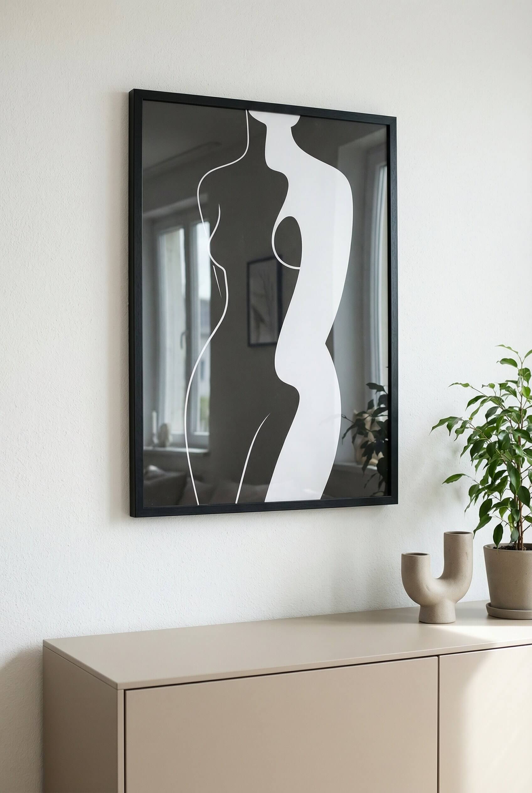 Form & Flow – Minimal Body Art